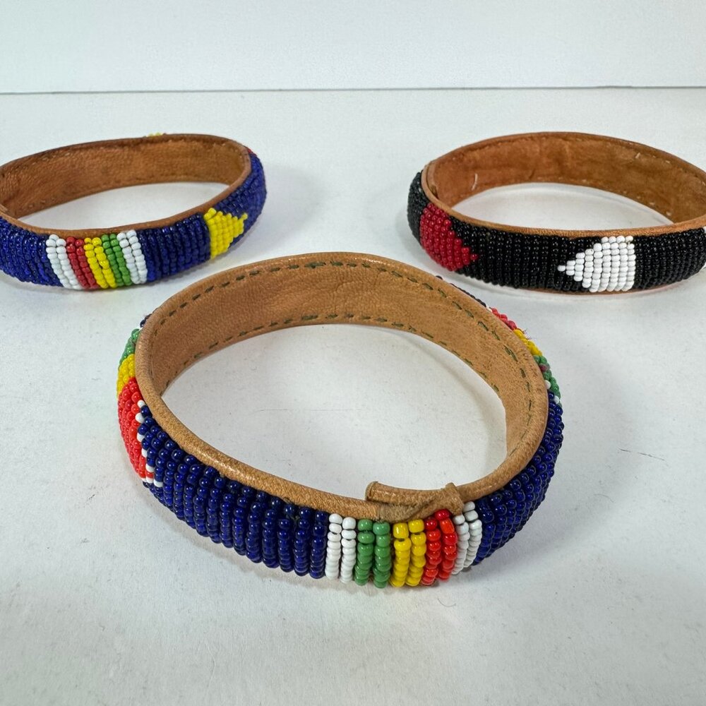Vintage Bangle Bracelet Native American Multicolored Seed Bead Leather Set of 3